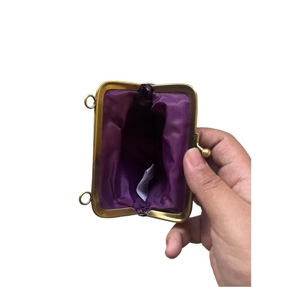 Princess and the frog velvet coin pouch - Picture 5 of 5